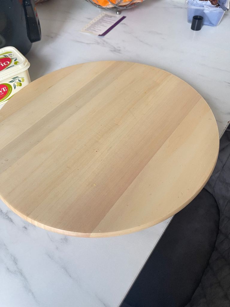 Fruit rotating stand