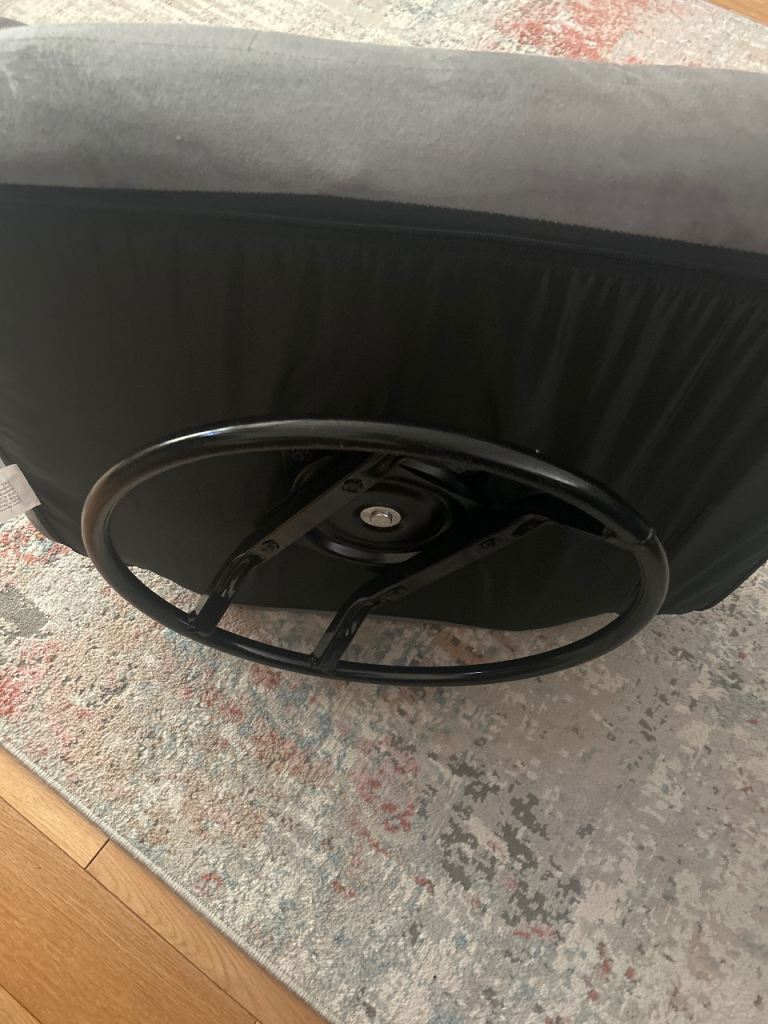 Swivel Foldable yoga chair 