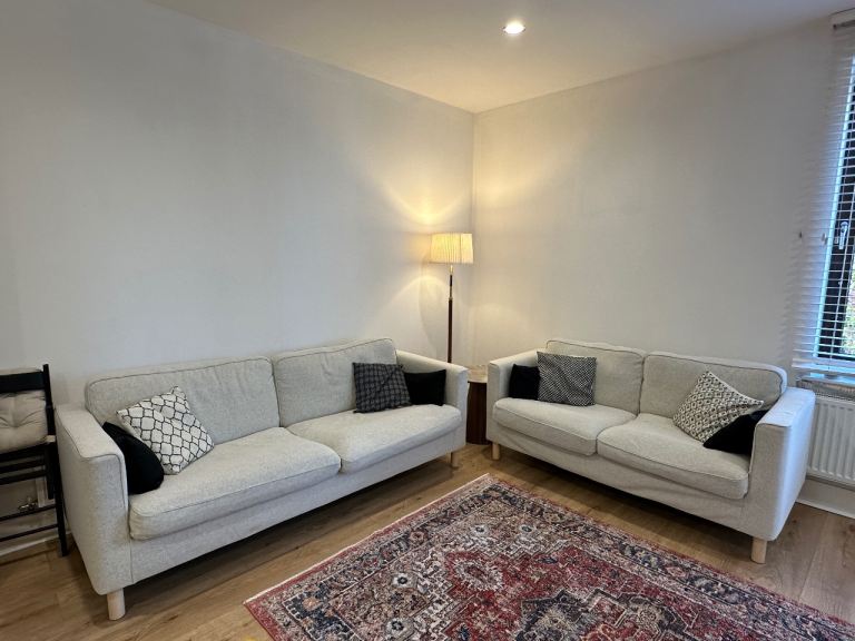 Ikea sofa 3 seater & 2 seater 