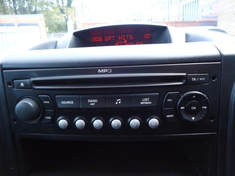 CITROEN BERLINGO 1.6 i XTR Silver Manual Petrol 2008