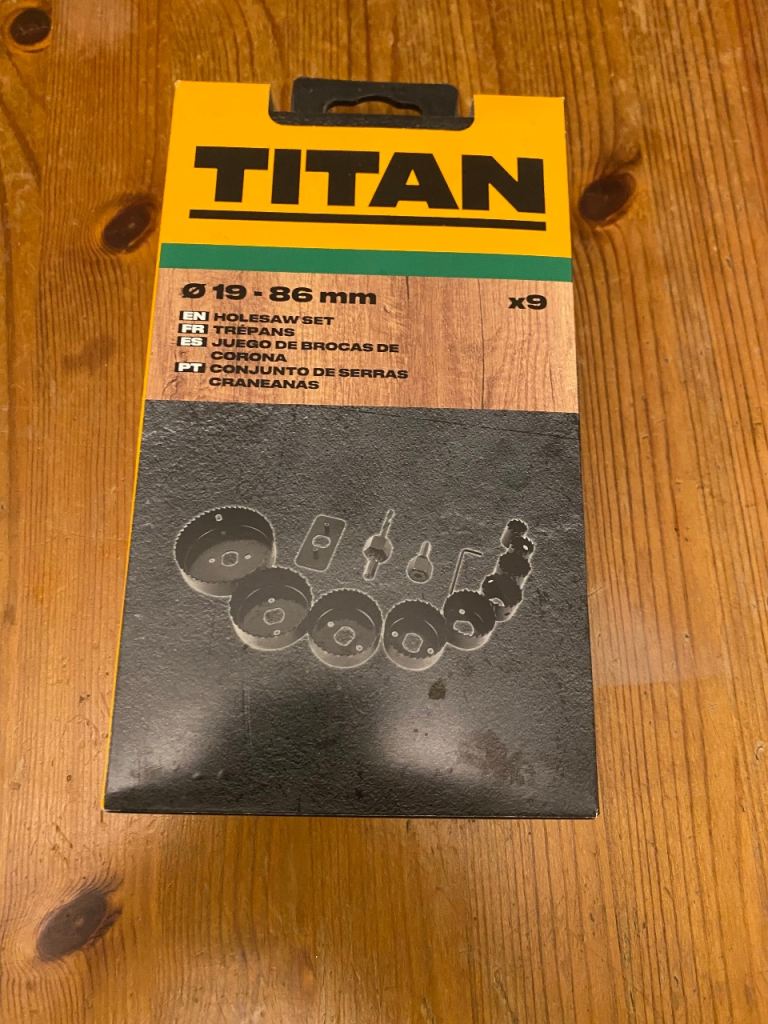 Holesaw set nearly new (only used once)