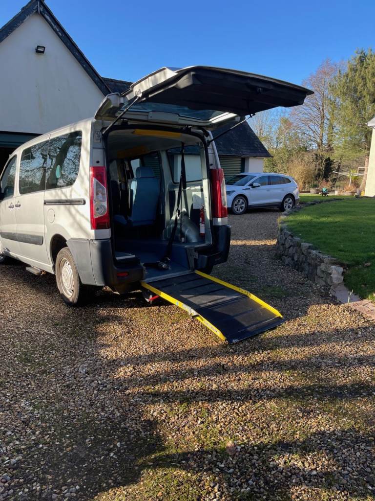 2015 Peugeot, EXPERT TEPEE, Wheelchair Accessible, Manual, 1997 (cc), 5 doors WAV