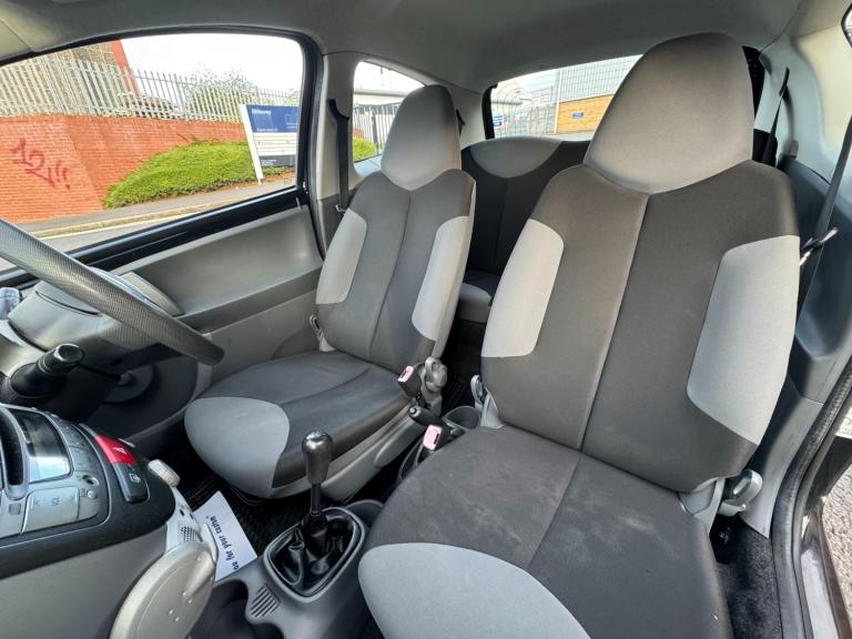 2010 Citroen C1 1.0i VT 3dr HATCHBACK Petrol Manual