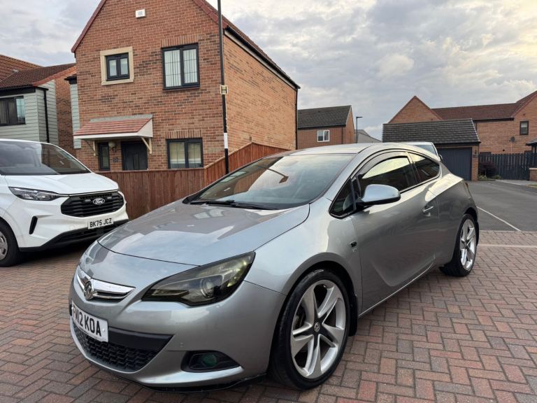 VAUXHALL ASTRA GTC SRI 1.7CDTI
