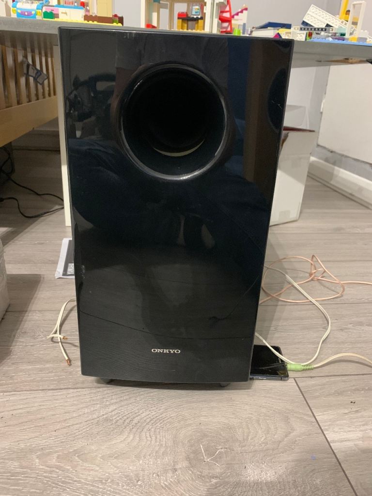 Onkyo Subwoofer Speaker skw348 – Black, Fair Condition
