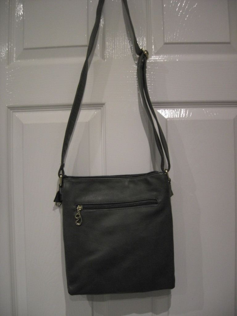 GREY LEATHER CROSSOVER BAG