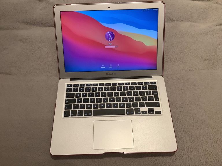 Apple MacBook Air 13-inch – Good Condition, Fully Functional