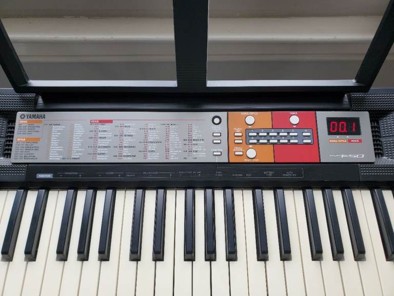 Electronic keyboard 