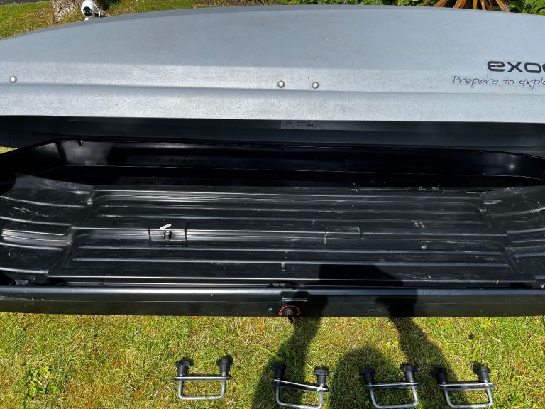 Halfords Exodus 360L Roof Box Grey