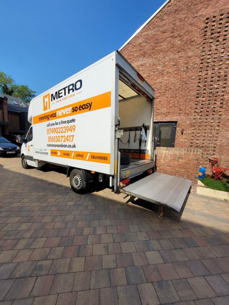 Metro Man and Van/Removals Services