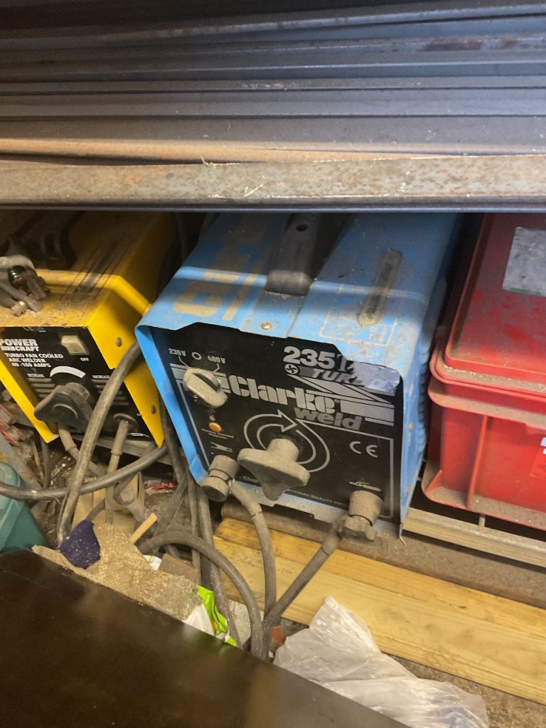 Arc welder