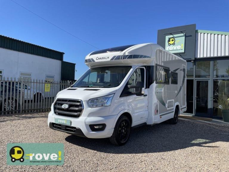 Chausson Titanium Premium 650 4 Berth 4 Belt End Garage Automatic 3500kg