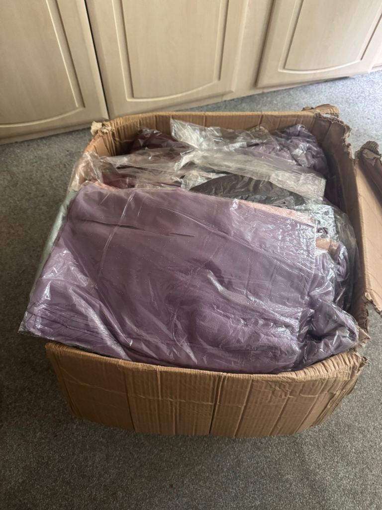 Job Lot of 95 New Hijabs, Chiffon, Silk & Viscose, Mixed Colours, Individually Packed