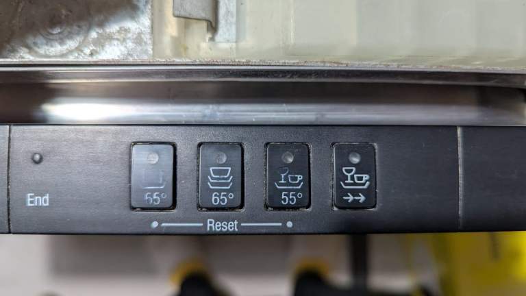 NEFF Integrated Dishwasher – Quick Sale – Pickup in Erith