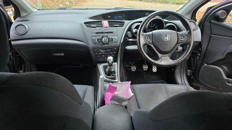 Honda, civic. 1 year MOT. Honda main dealer History . 