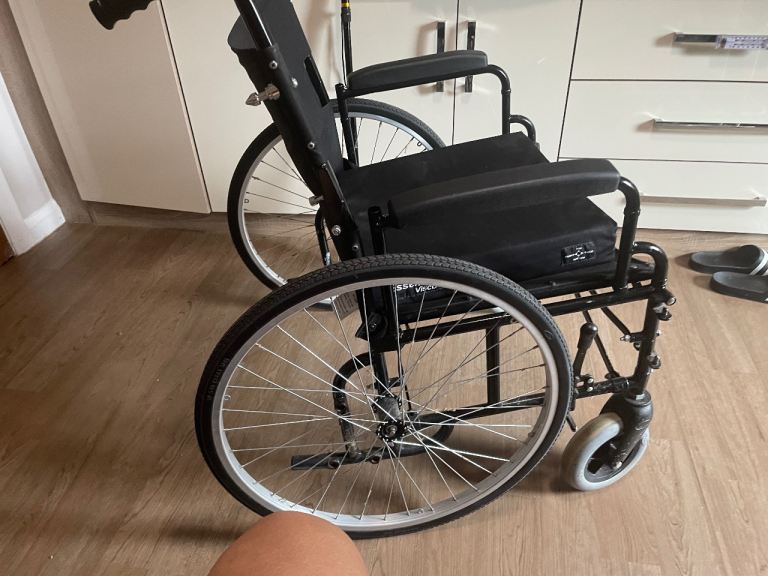 Black Wheelchair – Good Condition, Ready to Use