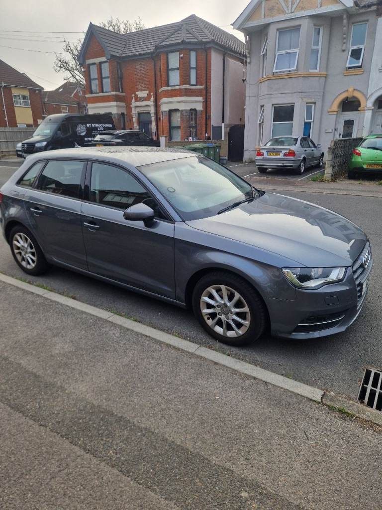 Audi, A3, Hatchback, 2015, Semi-Auto, 1598 (cc), 5 doors