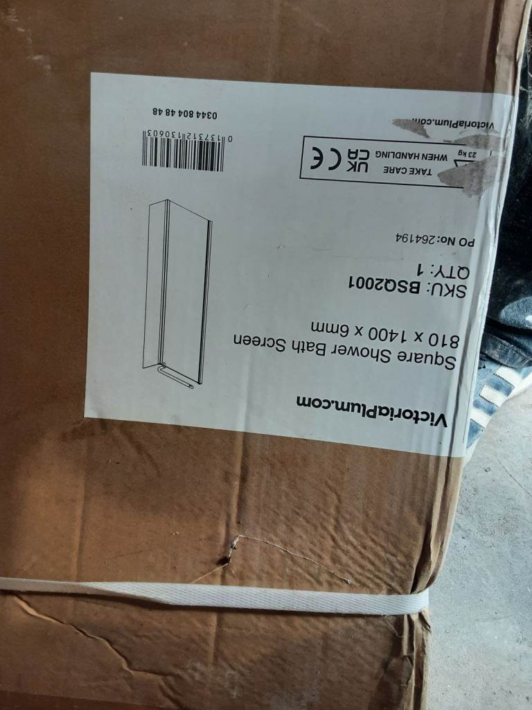 VictoriaPlum Square Shower Bath Screen 810 x 1400 x 6mm - New plus l shaped bath  pannel