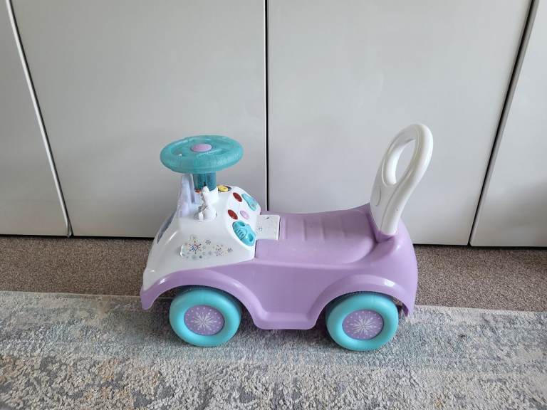 Frozen Snow Queen musical Walk & Ride on