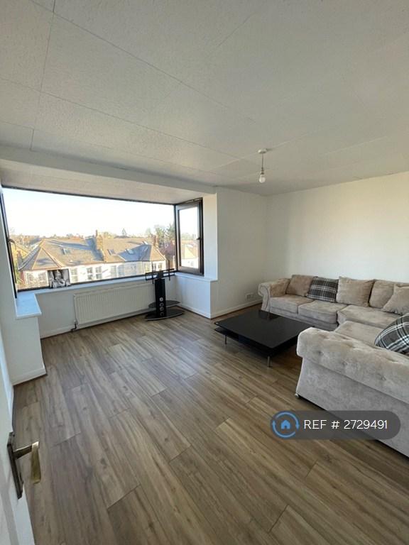 1 bedroom flat in Premier Lodge, London, N3 (1 bed) (#2729491)