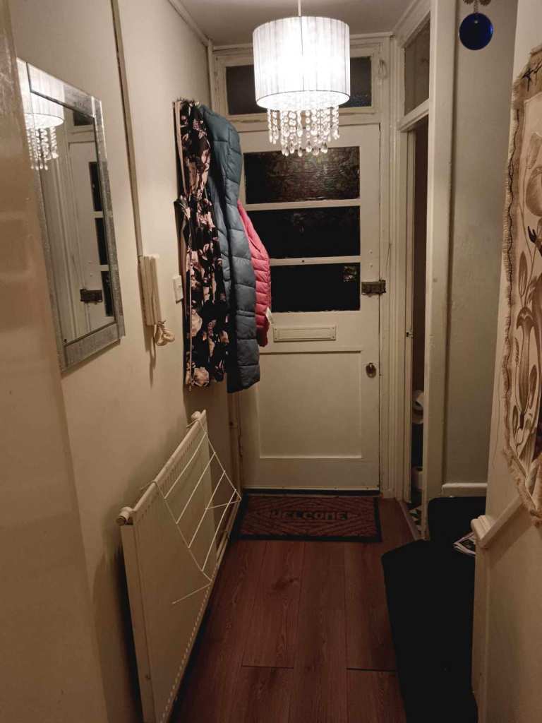 3 bed house in Cardiff on offer - Part of a 3 way swap.. 