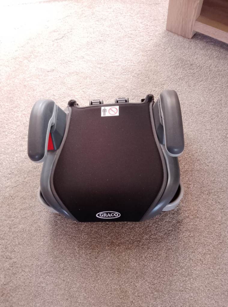 Graco Car Booster Seat – Grey, Good Condition
