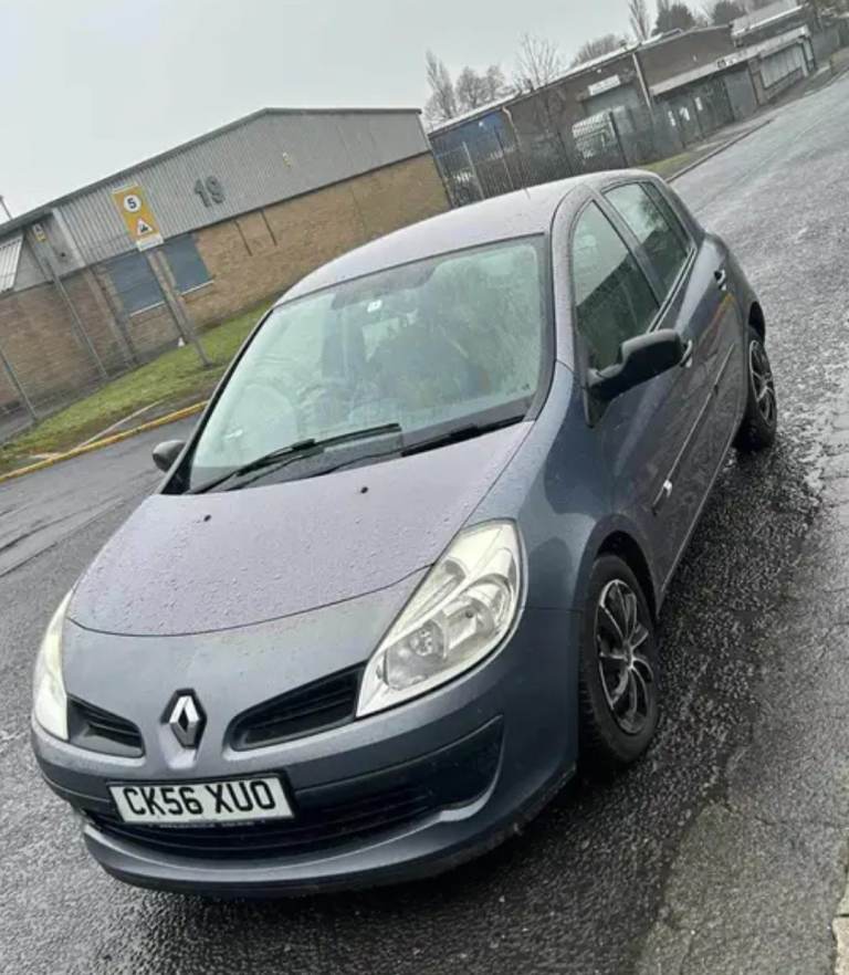 Automatic Renault clio 