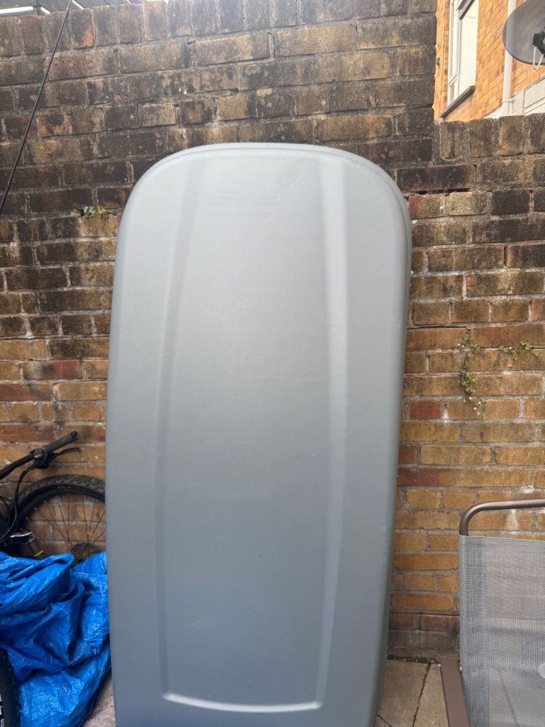 Halfords large roof rack 