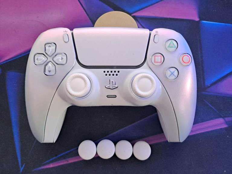 SOLD New Retail Custom Chroma PS5 Controller Paddles remap