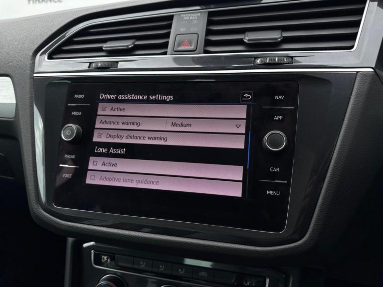2019 Volkswagen Tiguan 2.0 TDI SE Navigation DSG 4Motion Euro 6 (s/s) 5dr ESTATE Diesel Automatic