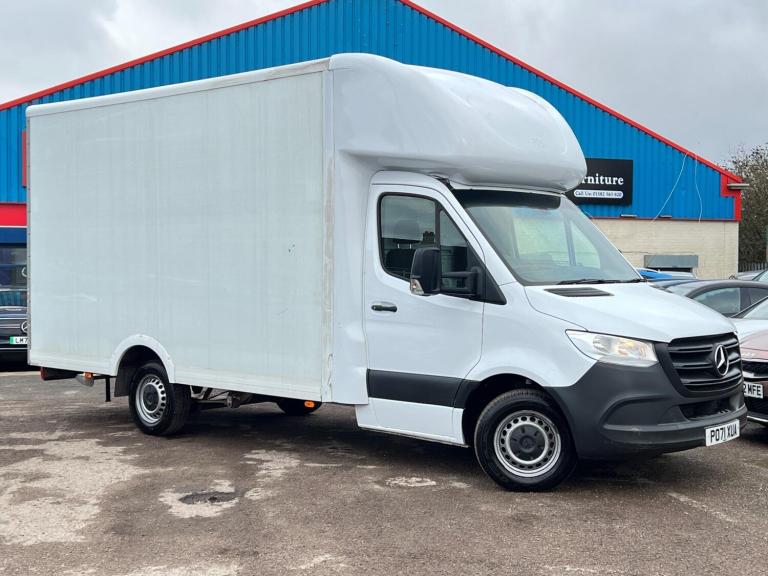 2021 Mercedes-Benz Sprinter 3.5t Progressive Chassis Cab CHASSIS CAB DIESEL Manual