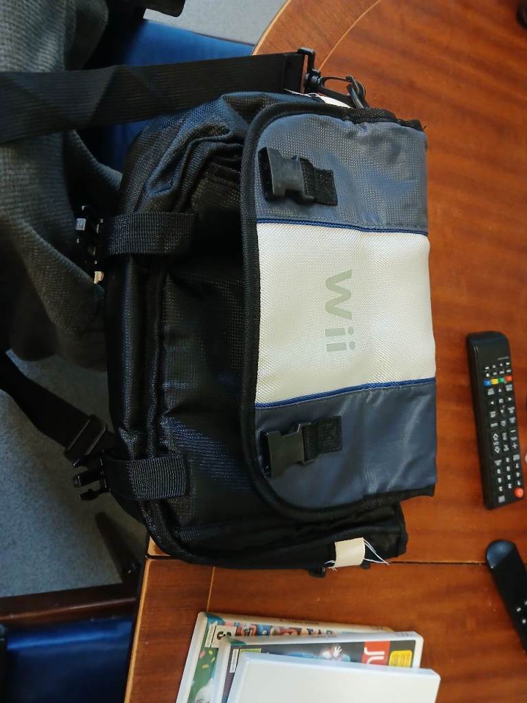 Nintendo Wii Console & Accessories Storage Bag - C