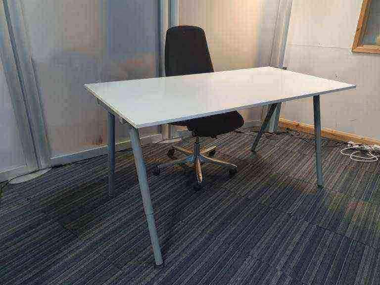 Used Ikea Galant and Thyge computer study desk Job Lot of 25