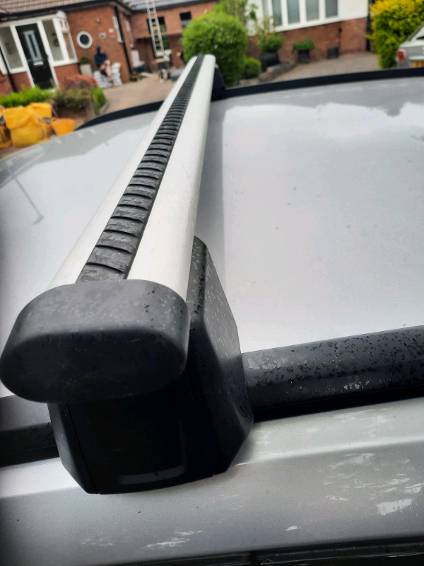 image for Audi Q5 roof bars