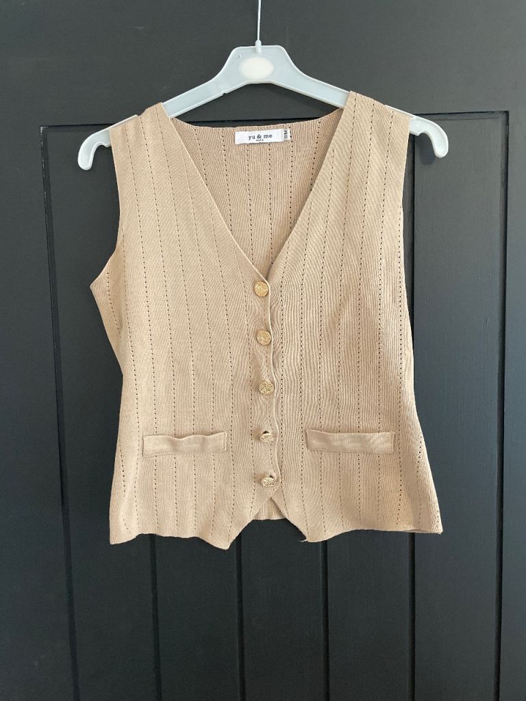 Classy top 