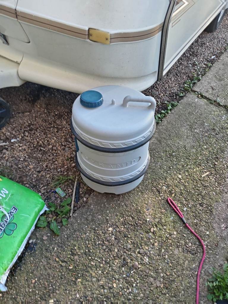 Pyramid Water Hog, a 50-liter rolling fresh water container