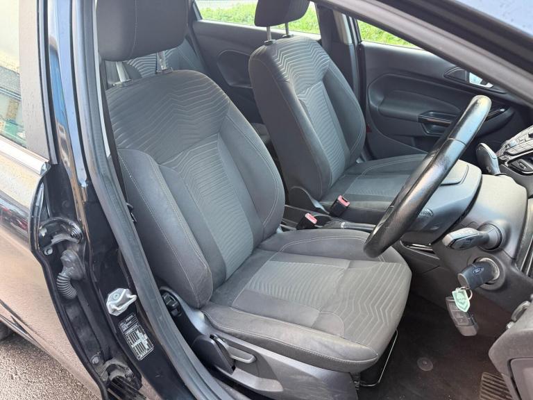 2014 Ford Fiesta 1.25 82 Zetec 5dr HATCHBACK PETROL Manual