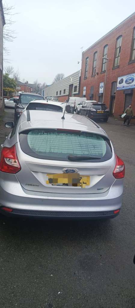 FORD FOCUS MK3 1.0L PETROL MANUAL 2011-2018 M2DA IN SILVER FOR BREAKINGS