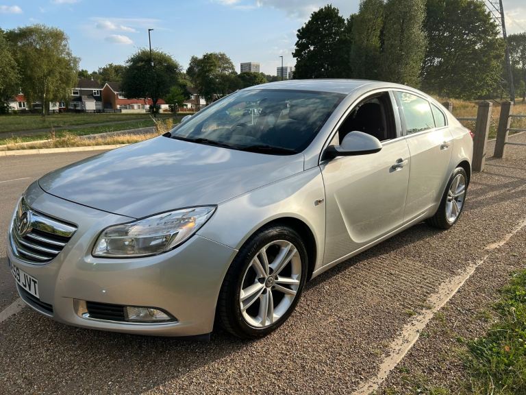 Vauxhall, INSIGNIA, Hatchback, 2010, Manual, 1956 (cc), 5 doors
