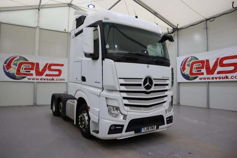 2018 (18 PLATE) Mercedes Benz ACTROS 2546 6x2 Euro 6 Tractor Units