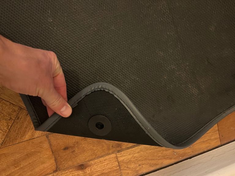 Polester 2 floor mats and boot liner (used)