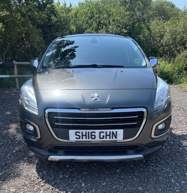 2016 Peugeot 3008 Allure 1.6 Blue HDi 120HP 5dr Diesel Auto | Ultra-Low Mileage (33k Miles) | 