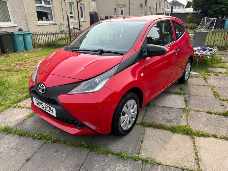Toyota, AYGO, Hatchback, 2016, Manual, 998 (cc), 3 doors