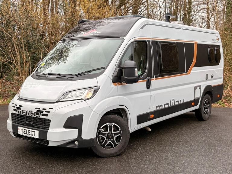 Malibu First Class 640 LE RB Two Rooms DIESEL AUTOMATIC 2025/25