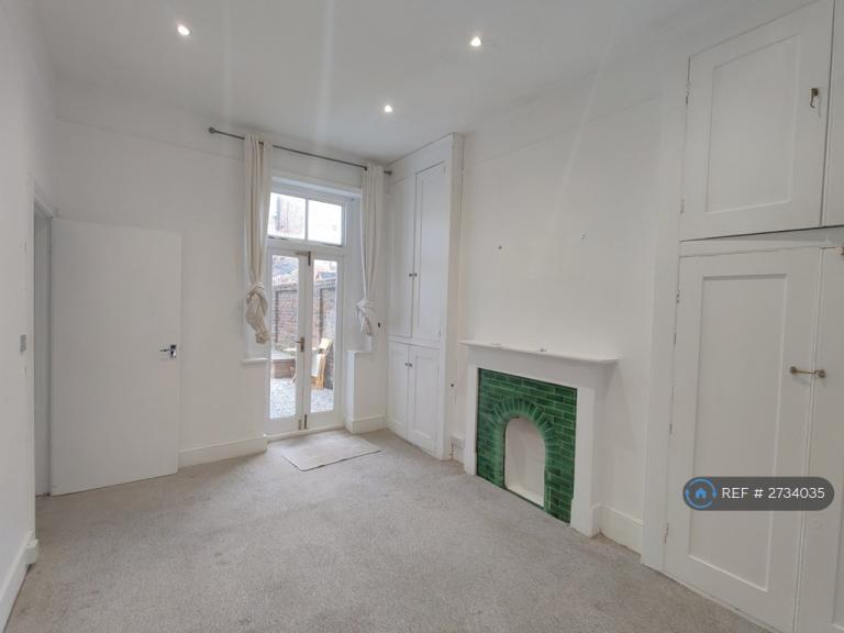 1 bedroom flat in Granville Road, Hove, BN3 (1 bed) (#2734035)