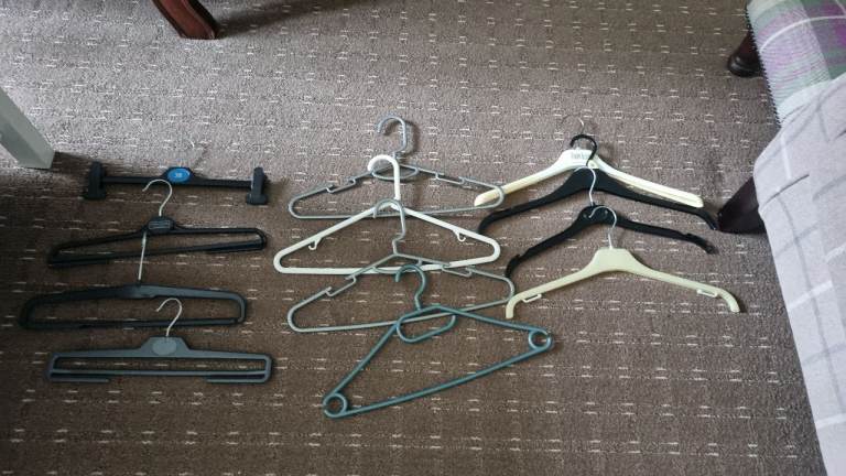 Various Plastic Clothes Hangers – Good Condition