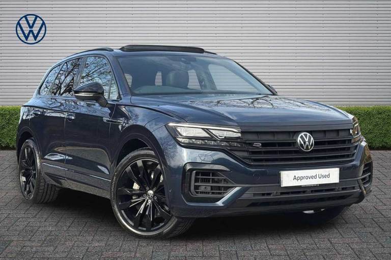 2022 Volkswagen Touareg 3.0 V6 TSI 4Motion Black Edition 5dr Tip Auto SUV Petrol Automatic