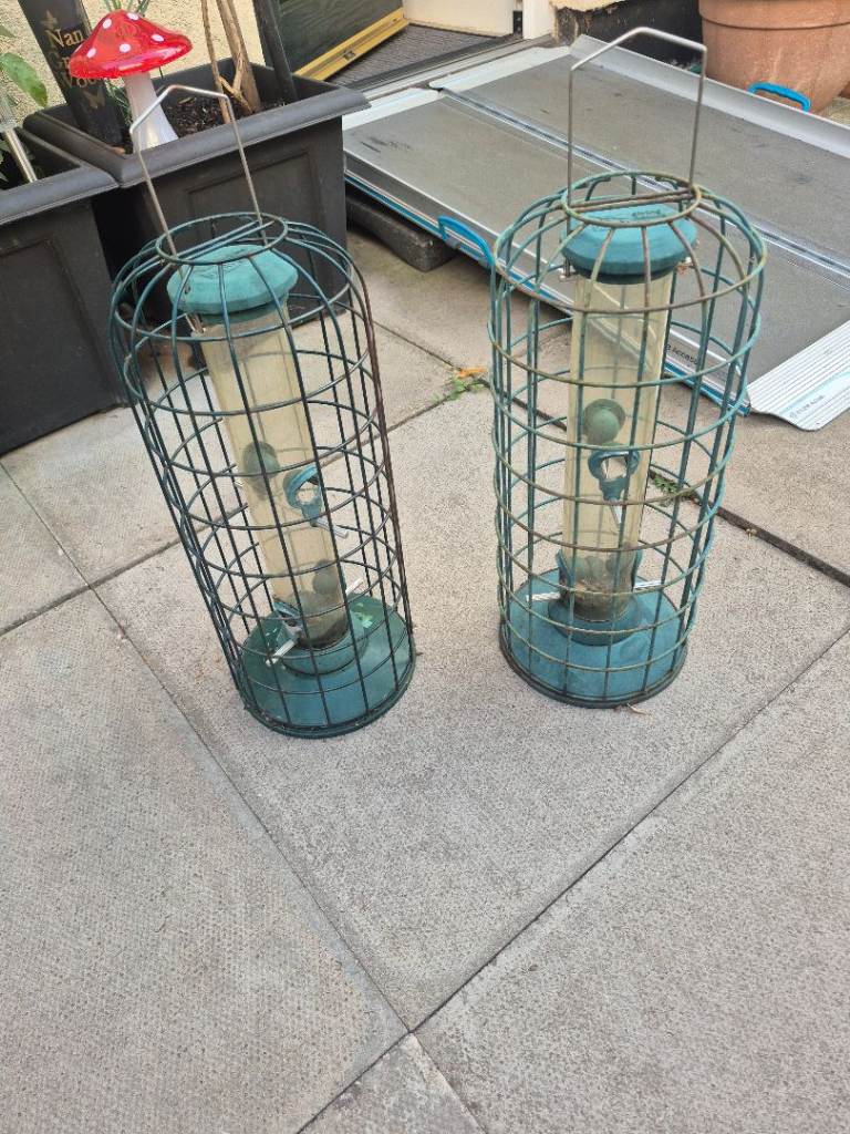 2 x Bird feeders with cage