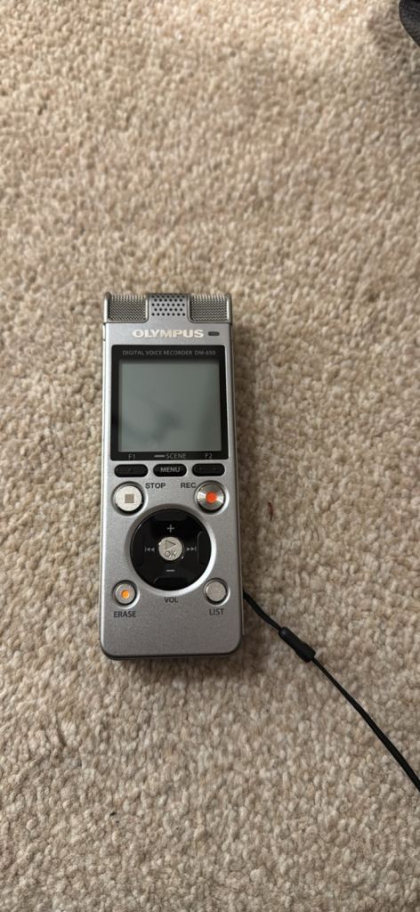Metal handheld dictaphone