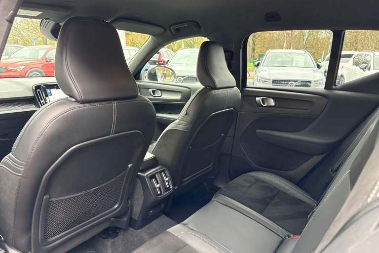 2021 Volvo XC40 1.5 T3 [163] R DESIGN 5dr Geartronic ESTATE PETROL Automatic